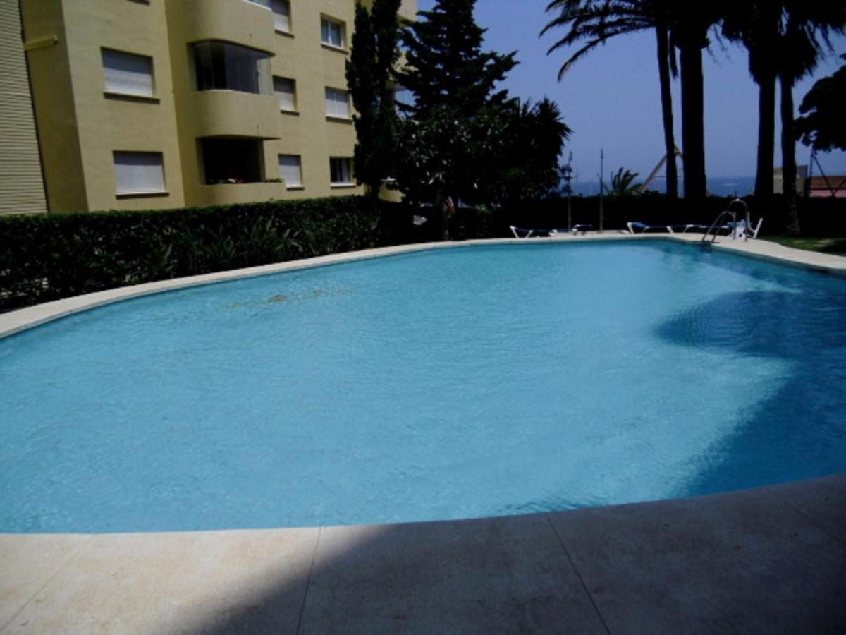 Apartamento Puerto Deportivo Εστεπόνα Εξωτερικό φωτογραφία